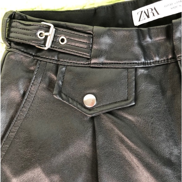 Zara faux leather high-waisted pants - Picture 6 of 10